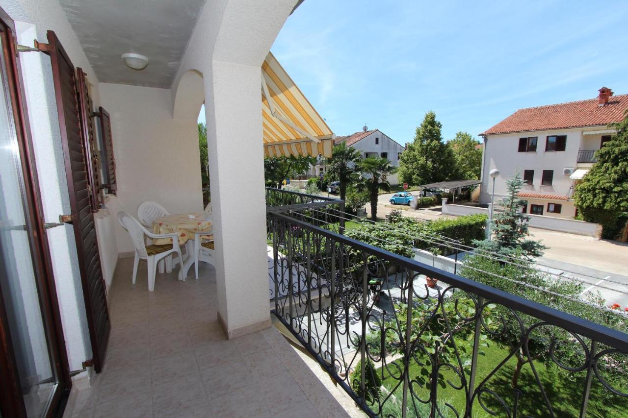 Apartments Denise Rovinj Buitenkant foto